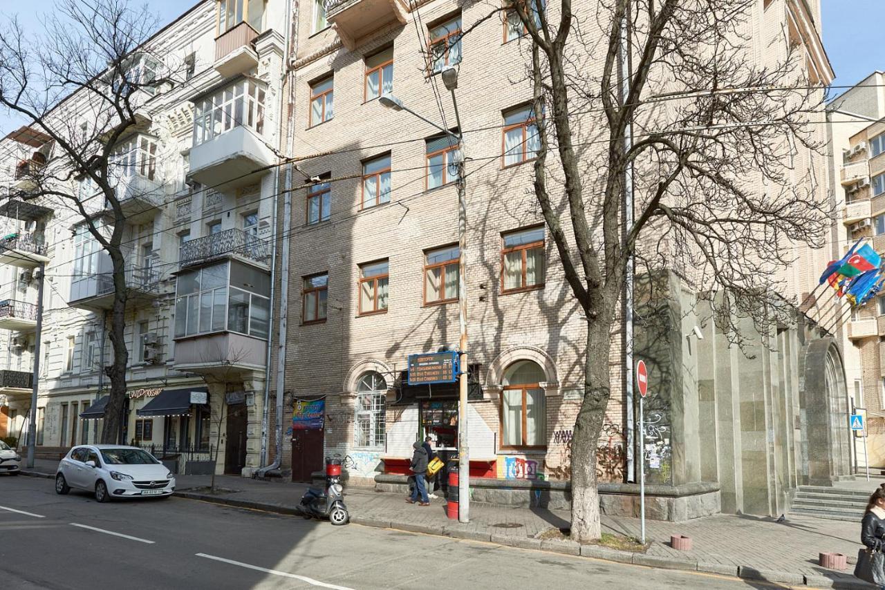 Студія З Видом На Майдан Незалежності Kiev Bagian luar foto